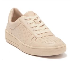 Steve Madden Doyen Sneakers Size 6.5 Nude Steve Madden Shoes Nude Sneakers